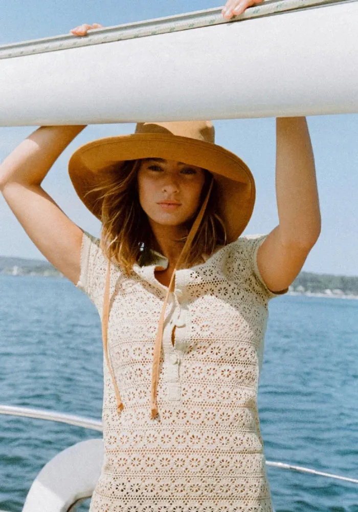 HOLIDAY BUCKET | TAN CORD