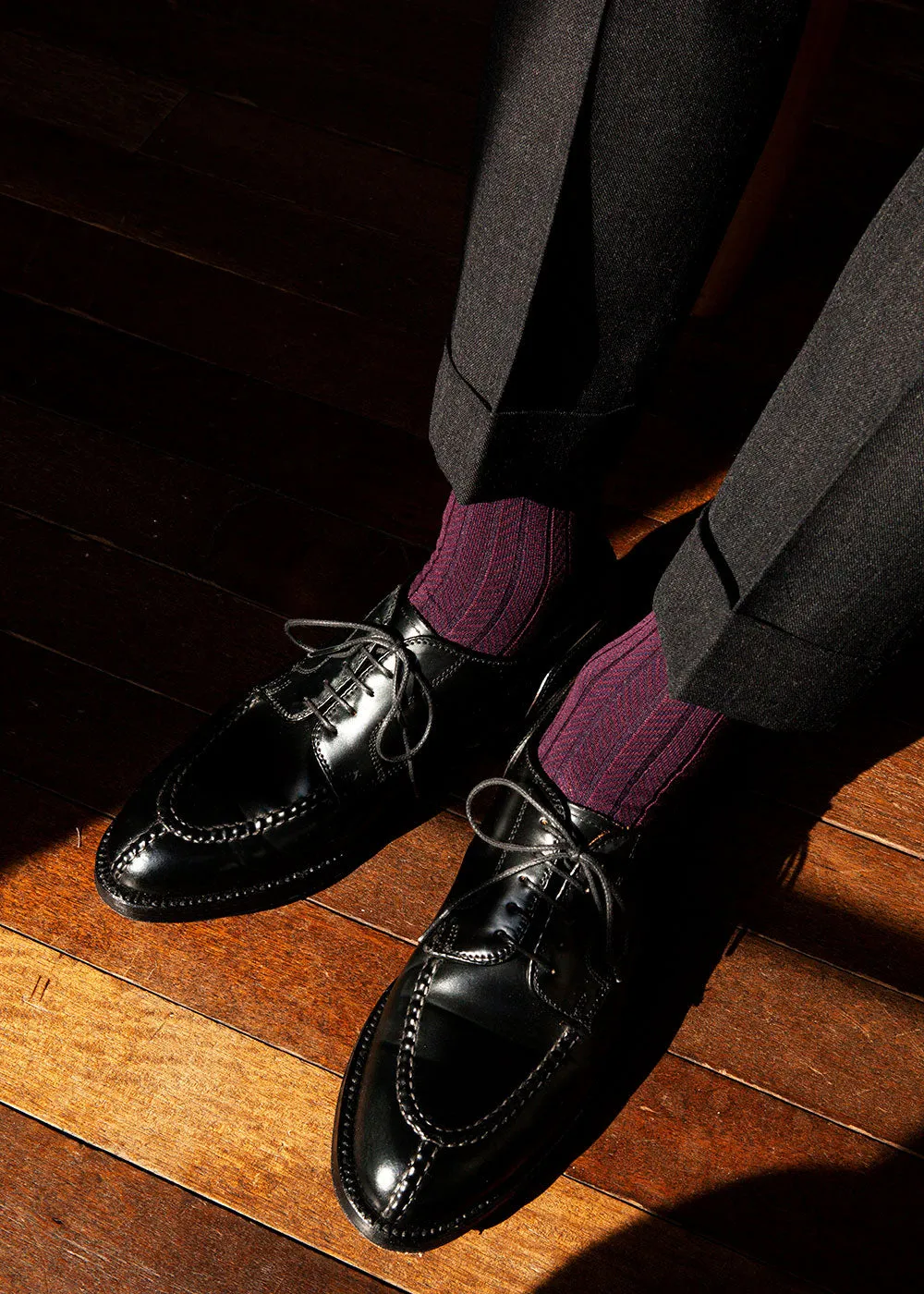 Men's Herringbone Socks - Burgundy & Navy