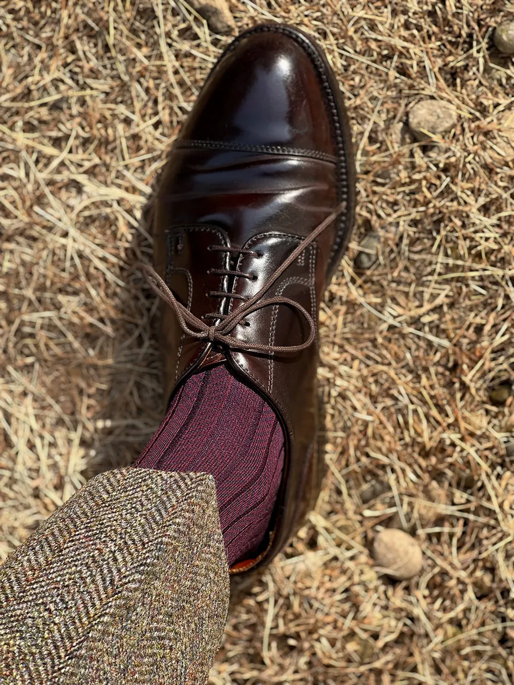 Men's Herringbone Socks - Burgundy & Navy
