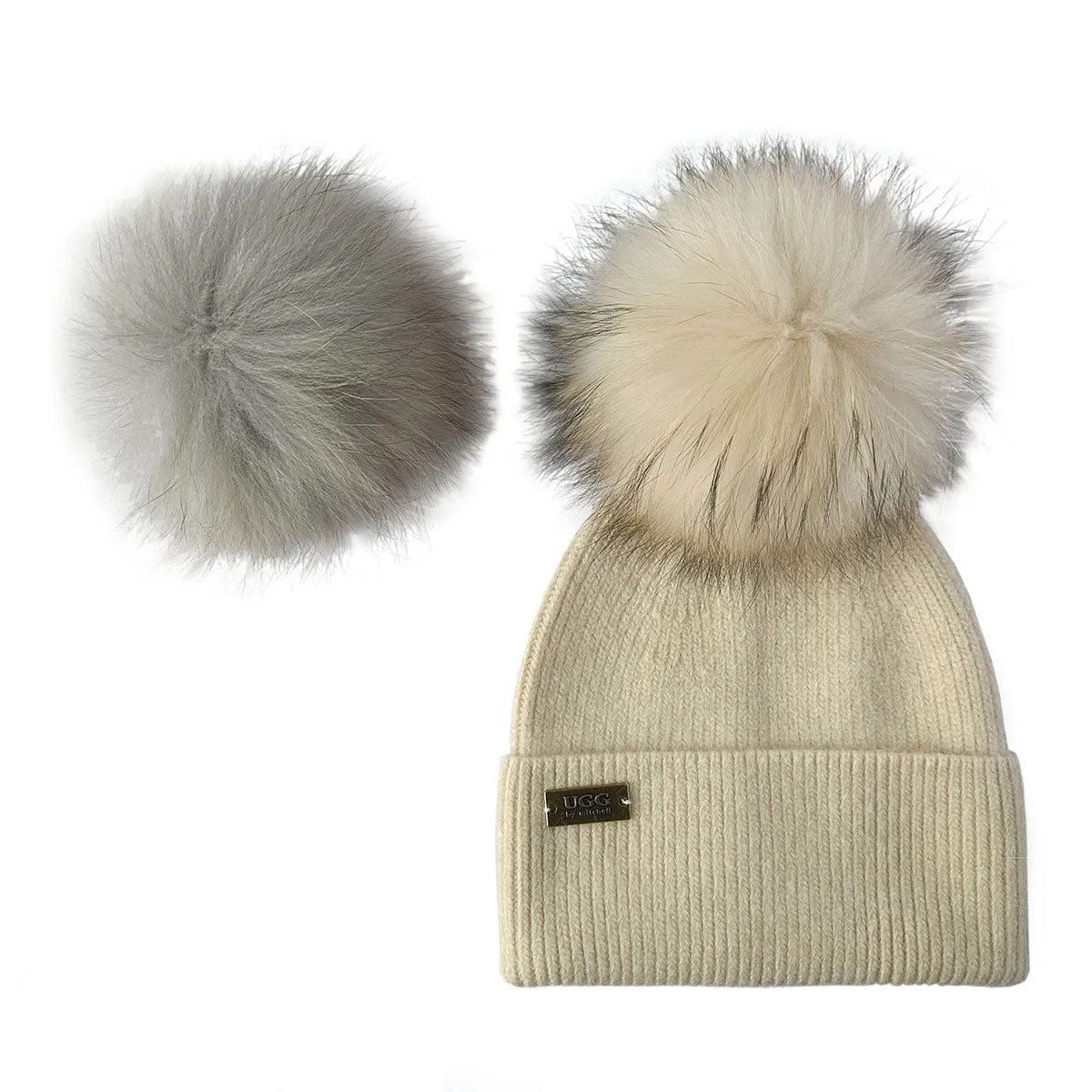 Mitchell-Y Pom Pom UGG Beanies 6P