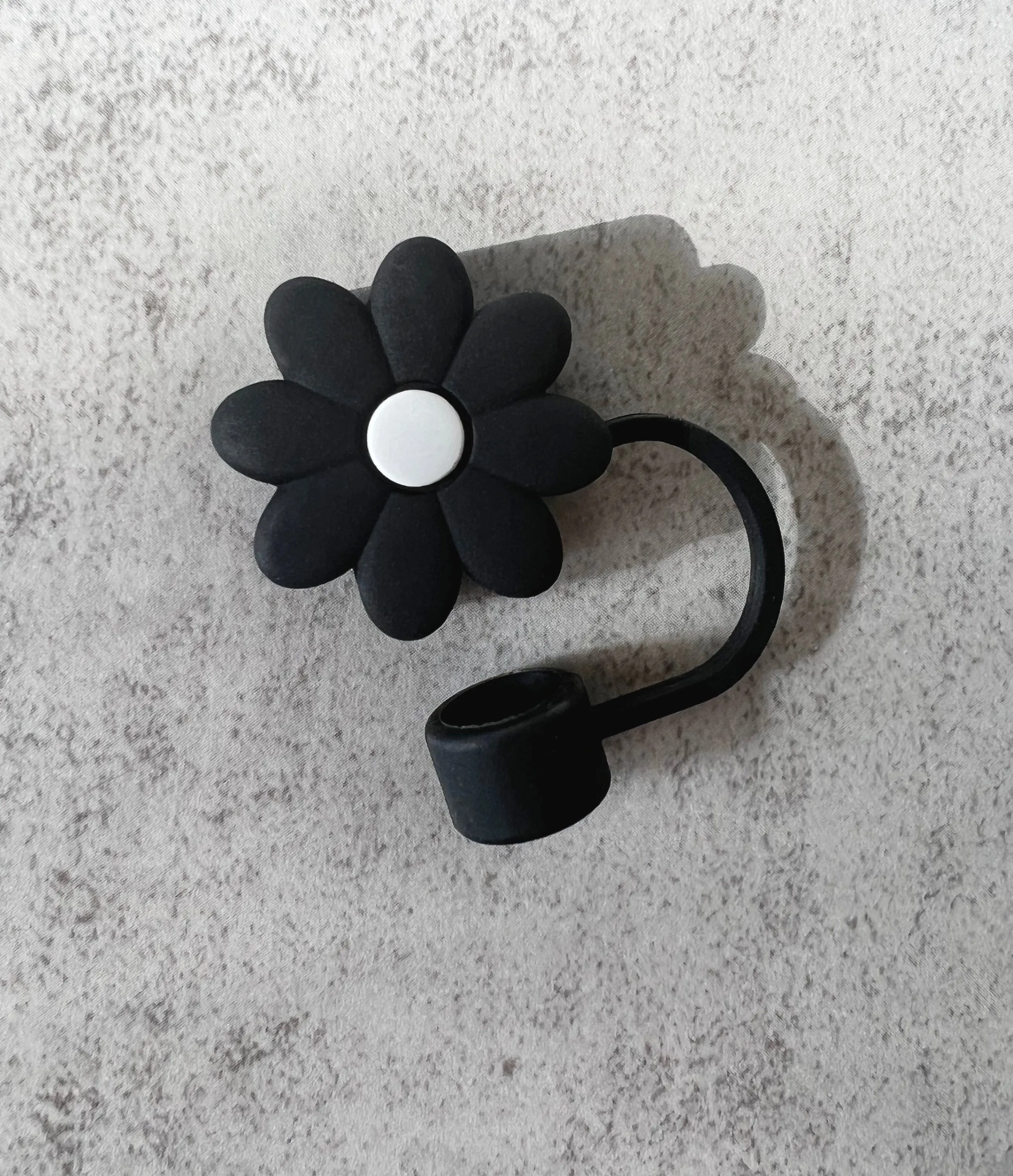 Straw Cover Flower