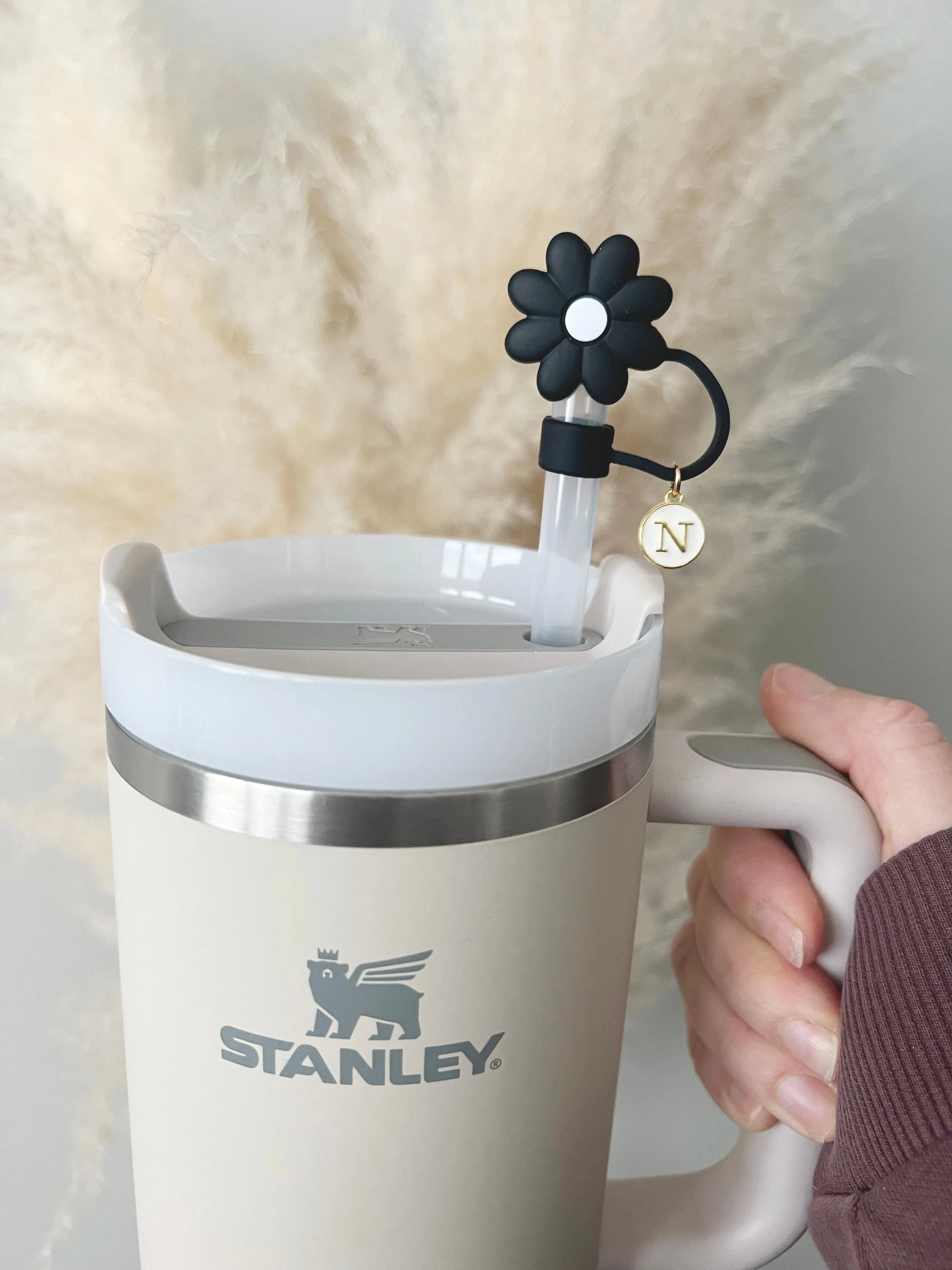 Straw Cover Flower