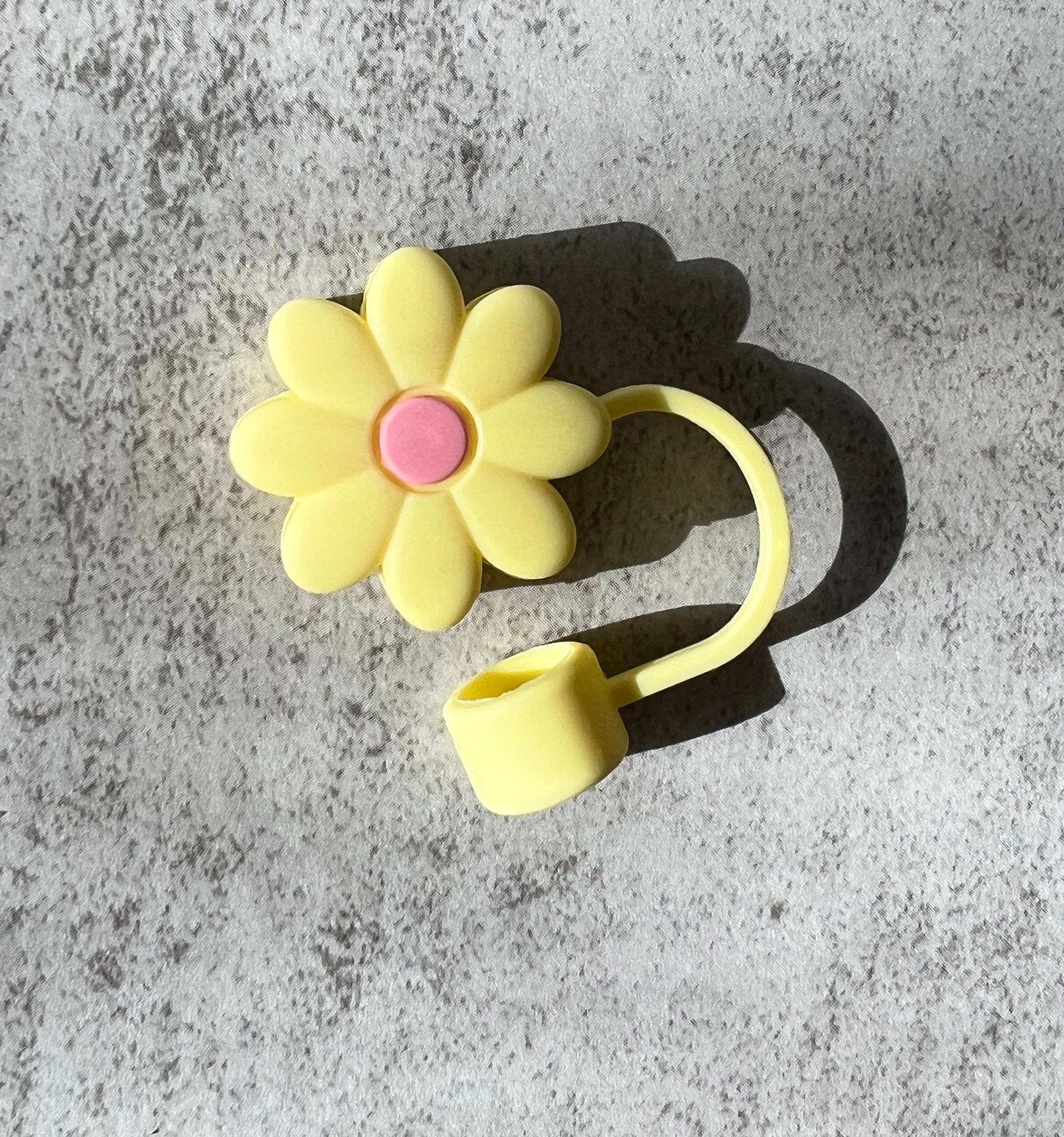 Straw Cover Flower